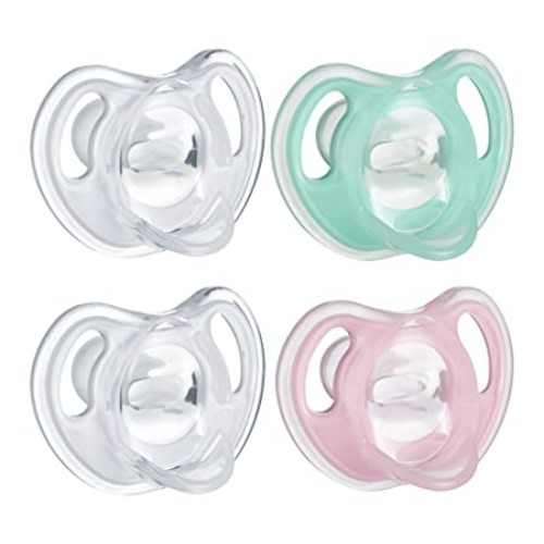 Tommee Tippee Ultra-Light Silicone Pacifier, Symmetrical One-Piece Design, BPA-Free Silicone Binkies, 0-6m, 4-Count - Pink