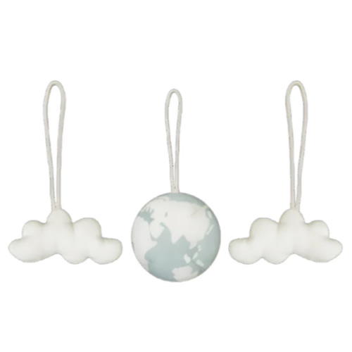 SET OF 3 RATTLE TOY HANGERS WORLD SET
