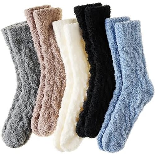 Velice Womens Fuzzy Socks Soft Cozy Fluffy Slipper Socks Winter Warm Plush Sleeping Christmas Socks 5 Pairs