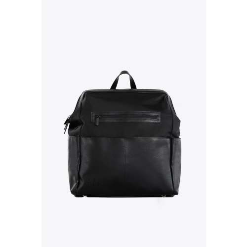 BÉIS 'The Diaper Backpack' in Black - Black Diaper Bag & Diaper Backpack