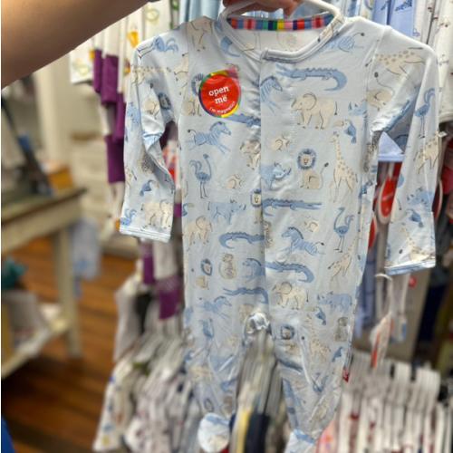 Magnetic Me Safari Footie. Size: NB-3M