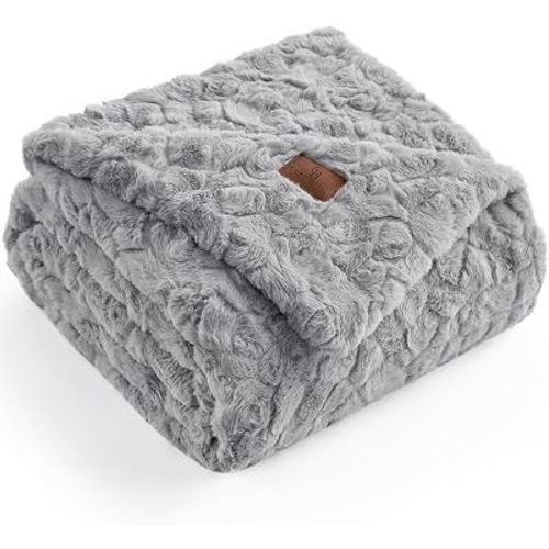 Cozy Bliss Faux Fur Throw Blanket for Couch, Fuzzy Soft Plush Thick Warm Fluffy Reversible Wave Textured Blanket for Sofa Bedroom Living Room, 55 * 70 Inches Grey