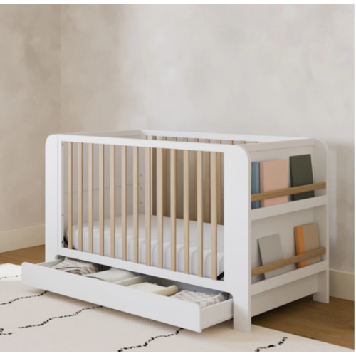 Graco Read-with-Me 4-in-1 Convertible Crib with Drawer
