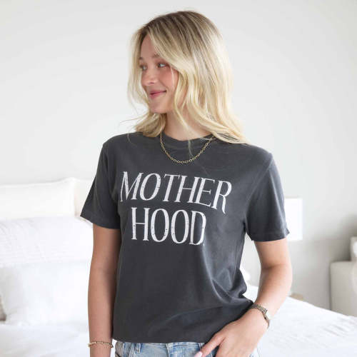 Motherhood Graphic Tee | Pepper