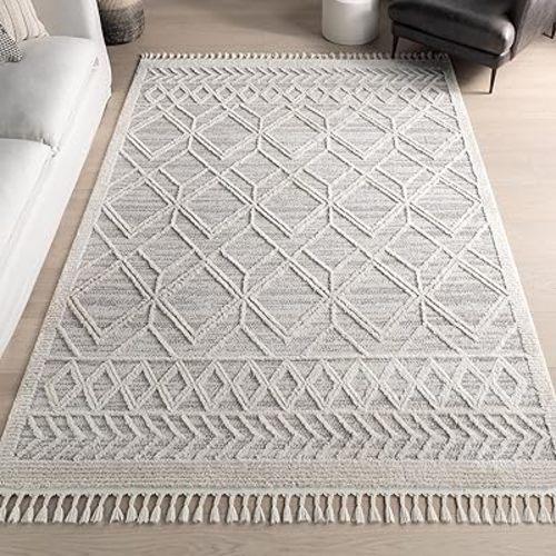 nuLOOM 5x8 Ansley Moroccan Tassel Area Rug, Light Grey, High-Low Textured Bohemian Design, Plush High Pile, Stain Resistant, For Bedroom, Living Room, Hallway, Entryway
