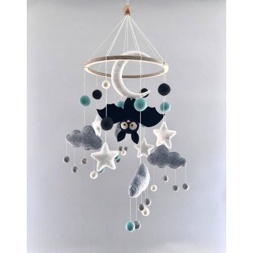 Bat baby mobile, Bat nursery mobile, Hanging bat, Halloween baby mobile, Halloween decor, Halloween decorations, Black and white baby mobile