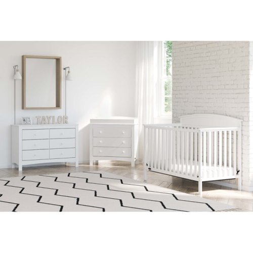 Benton Convertible Standard Nursery Furniture Set