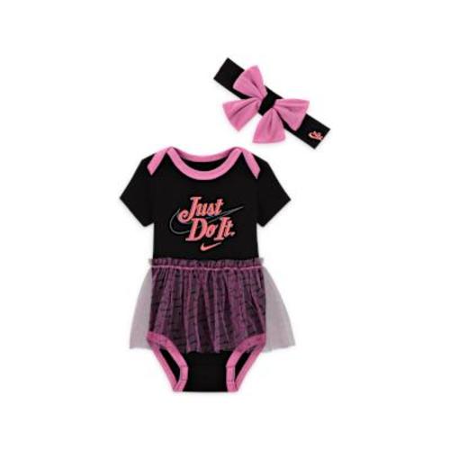 Nike Swooshfetti Baby 2-Piece Tutu Bodysuit Boxed Set. Nike.com