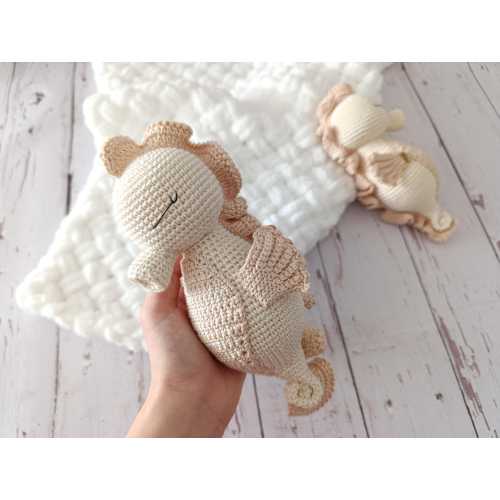Custom Amigurumi Seahorse Toy, Ocean Themed Baby Kids Gift ,Personalized Plush Toy, Animal Nursery Decor, Custom Name Gift, Pastel Color Toy