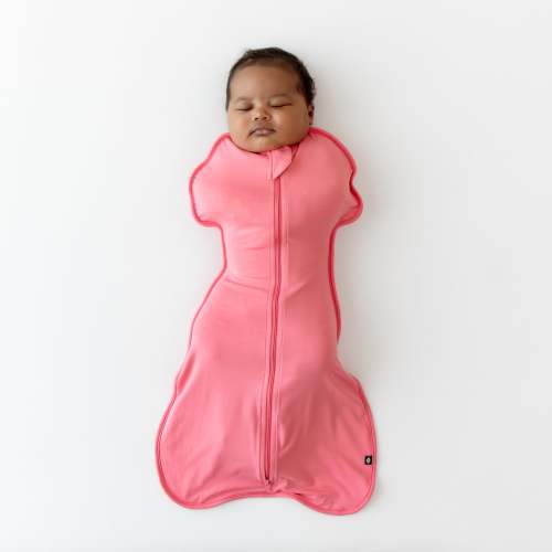 Swaddle Bag in Guava 0.5