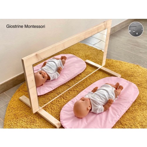 Montessori mirror in fir + accessories