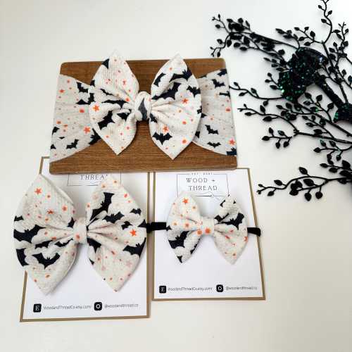Halloween bat hair bow | orange and black Headwrap | baby girl Halloween bow | toddler clip spooky season bow | bat headband toddler infant
