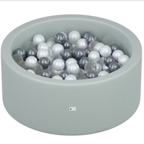 New Ball Pit + 200 Pit Balls. Age 6mo+