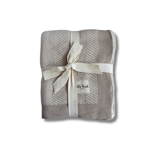 Oat Cream Herringbone Knit Blanket