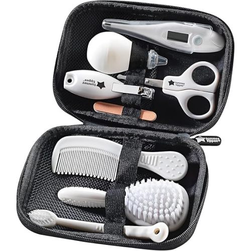 Tommee Tippee Closer to Nature Healthcare & Grooming Kit