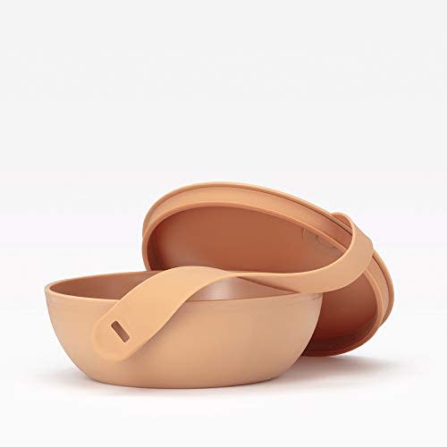 W&P Porter Plastic Bowl Lunch Container w/ Protective Non-slip Exterior, Tan 1 Liter | Lid & Snap-tight Silicone Strap | Food Storage, Bento Box, Meal Prep | BPA-Free Plastic