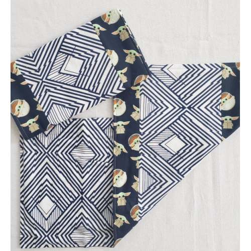 Baby Jedi Yoda Burp Cloths
        , 
                    Gray with Pink