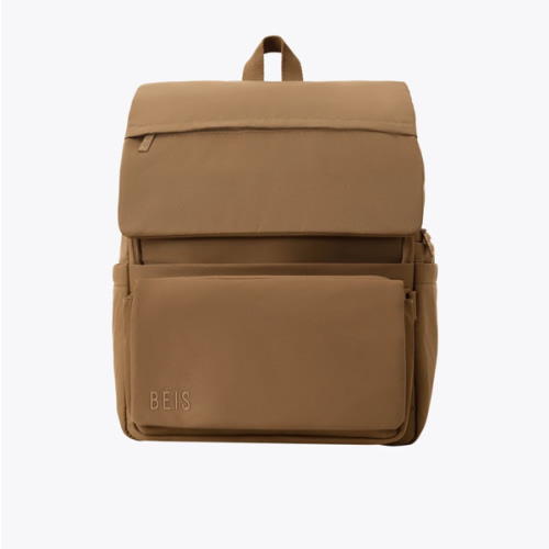 BÉIS 'The Ultimate Diaper Backpack' in Camel - Diaper Bag Backpack in Camel Brown