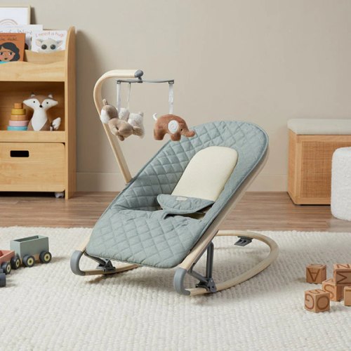 Raven Rocker Spring Green: Foldable Baby Chair | Mocka