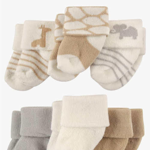 Luvable Friends Unisex Baby Newborn and Baby Socks Set