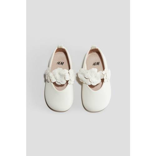 APPLIQUÉD BALLET FLATS