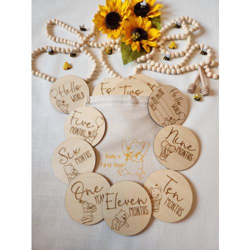 Winnie the Pooh Baby Milestone Markers, Wooden Rounds, Discs, Baby Boy or Girl, Photo Prop, Baby Shower Gift, Sprinkle Gift, Laser Engraved