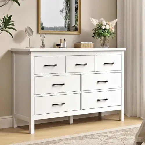 White Dresser for Bedroom with 7 Drawer,Wooden Double Dresser with Metal Handles, Wide Chest of Organizer Storage Drawers for Living Room, Hallway, Entryway