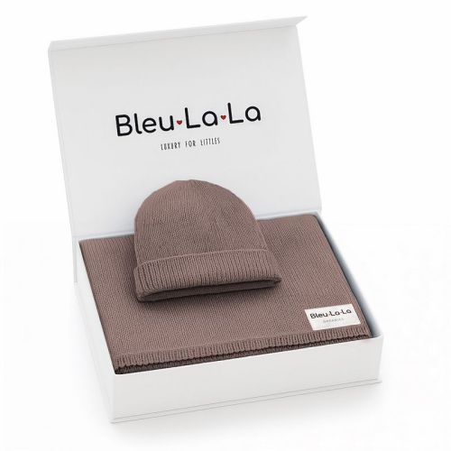 Bleu La La Luxe Collection 100% Organic Luxury Knit Baby Blanket + Hat Set - Milk Chocolate