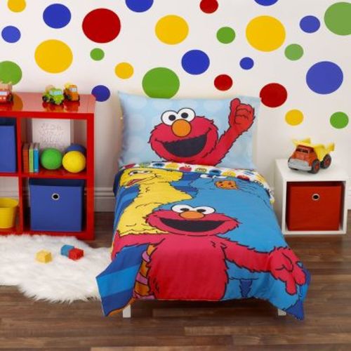 NoJo Sesame Street Best Friends Blue, Red, Yellow 4 Piece Toddler Bed Set - Comforter, Fitted Bottom Sheet, Flat Top Sheet, Reversible Pillowcase