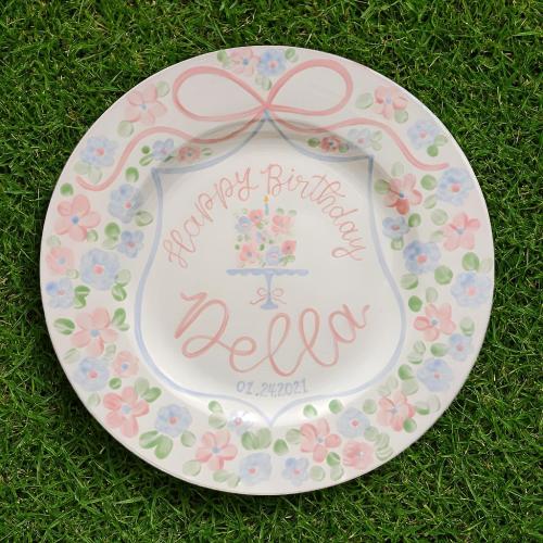 Custom Birthday Plate for Girls – Hand Painted Ceramic Plate with Name, Floral Cake Design, Ribbon Border – Personalized Gift Idea | P012