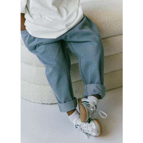 Relaxed Fit Jeans- Light Wash