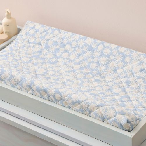 Daisy Changing Pad- Blue Fog