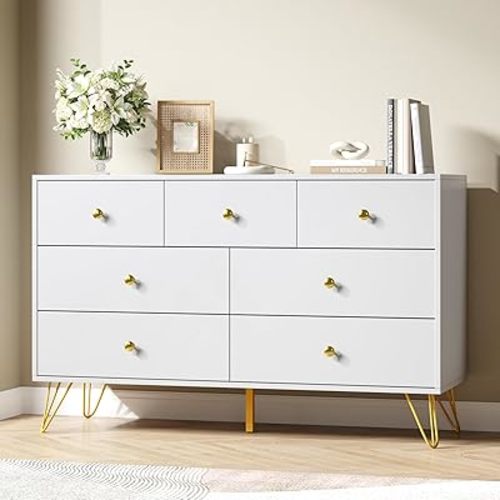 White Dresser for Bedroom,7 Drawer Dresser with Wide Drawers and Gold Metal Handles, Modern Wooden Chest for Living Room, Hallway,Entryway