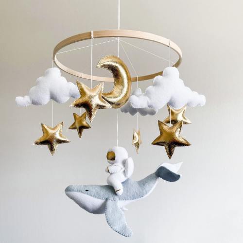 Baby Mobile Space, Baby Mobile Neutral, Baby Mobile Whale, Crib Mobile Space, Crib Mobile Whale, Nursery Space Decor, Crib Mobile Astronaut