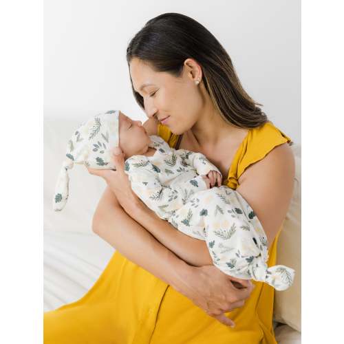 Baby Knotted Gown & Hat Set | Honey Dandelion