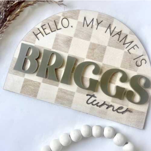 Baby Announcement Hospital Sign: Checkered Arched Newborn Name Plaque