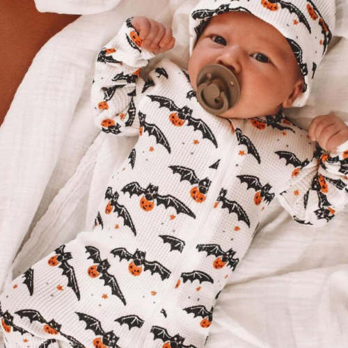 Organic Waffle Basic Zip Footie, Trick or Treating Bat