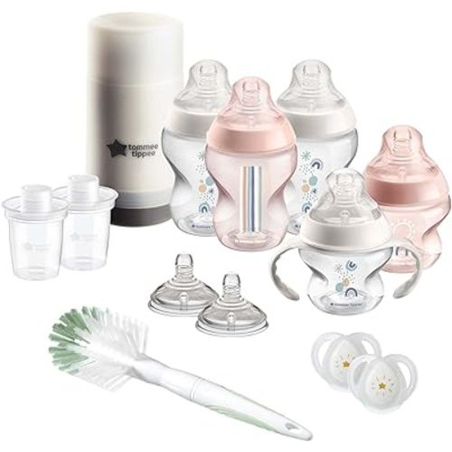 Tommee Tippee Closer to Nature Baby Bottle Newborn Feeding Gift Set, Slow Flow Breast-Like Nipples with Anti-Colic Valve
