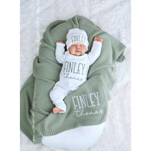 Baby outfit set with cotton knit blanket, personalized newborn gift, baby shower, homecoming set, baby bodysuit with matching hat