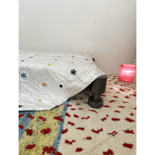 HAND-APPLIQUED MASHROO QUILT,  WHITE with COLORS — TIGRA TIGRA