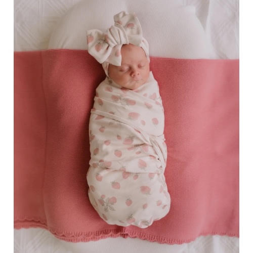 Swaddle Set | Strawberries – Little and Fern