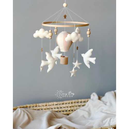 Adorable Hot Air Balloon Baby Mobile for Nursery Decor - Handcrafted Baby Crib Mobile with Air Balloon Theme