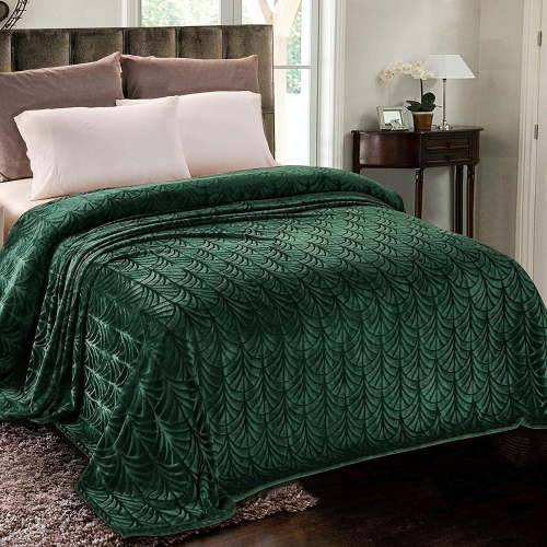 Whale Flotilla Flannel Fleece 60x80 Inch Twin Size Blanket for Bed, Soft Fluffy Velvet Bedspread Coverlet with Decorative Vintage Pattern for All Season, Warm and Lightweight, Deep Green