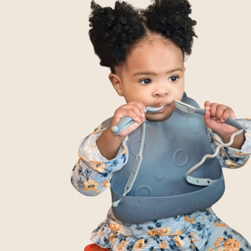 Stop-Drop Travel Bib+ Utensils