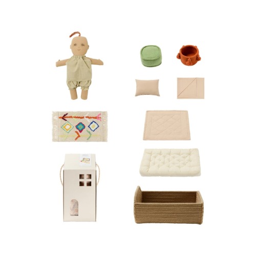 Mini Lorena Nari Doll Playset