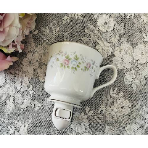 Vintage teacup night light