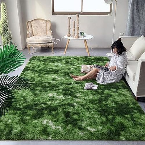 DweIke Fluffy Modern Area Rugs for Living Room Bedroom, 4x6 ft Plush High Pile Dark Green Rug for Kids Girls Room Nursery Home Decor, Upgrade Non-Slip Girls Bedroom Soft Indoor Rug, Dark Green