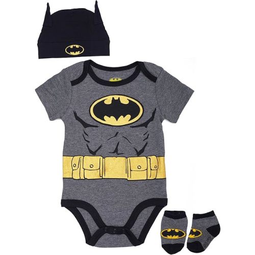 DC Comics baby-boys 3 Piece Gift Set Batman Bodysuit Bootie Socks and Hat Set