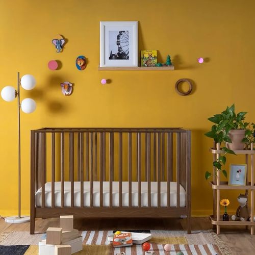 dadada LaLa 3-in-1 Convertible Crib - Converts into Toddler Bed & Daybed - Made in Italy - 3 Adjustable Mattress Heights - Solid Beechwood (Walnut)