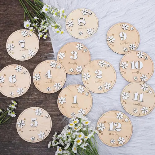Whaline 12Pcs Baby Monthly Milestone Cards 3D Daisy Wooden Marker Discs Rustic Baby Month Announcement Sign for Baby Pregnancy Growth Photo Prop, 3.9 x 3.9 Inch